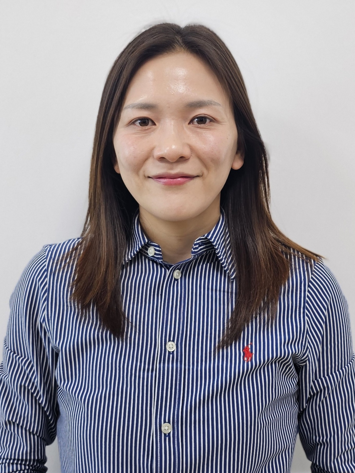 홍이레 사진