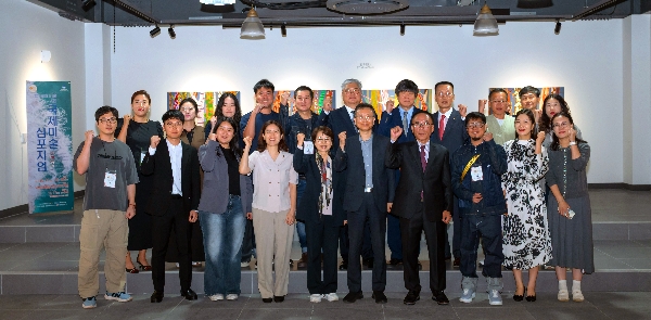 백석대 RISE사업단, 국제 청년작가와 함께한 ‘서천 예술 레지던스’ 마무리 대표이미지